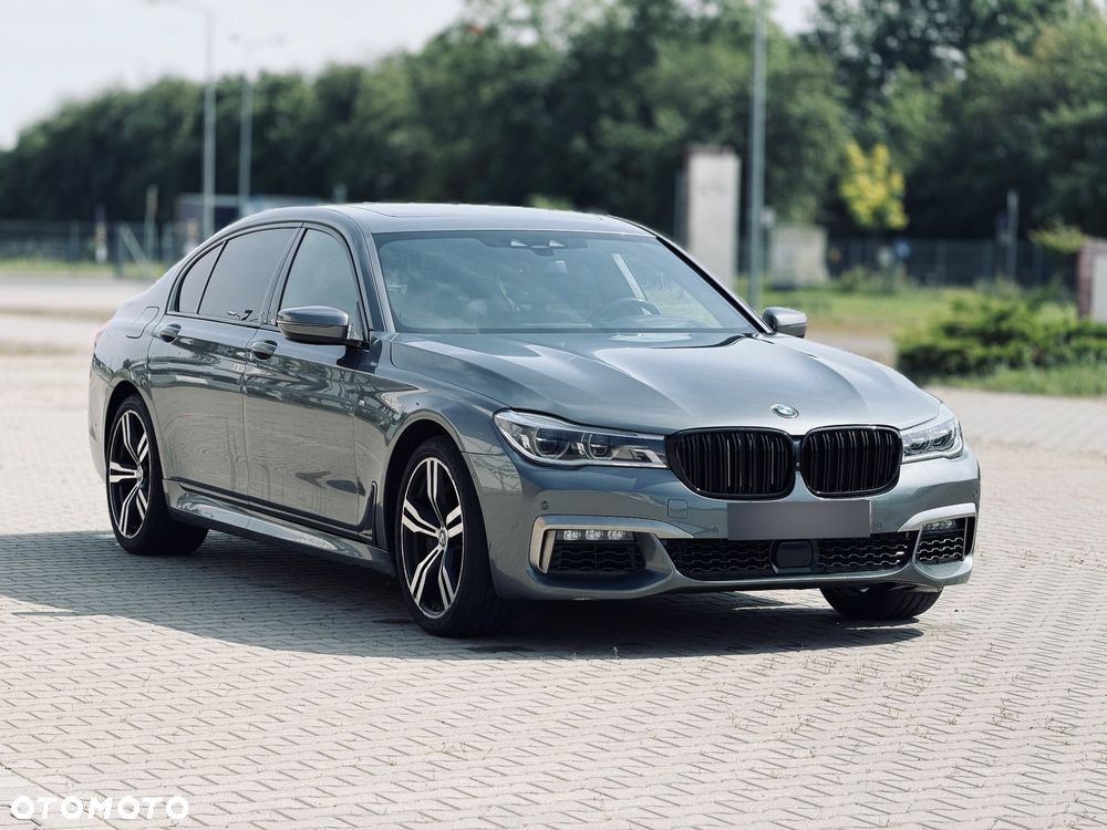 BMW Seria 7 750Li xDrive - 2
