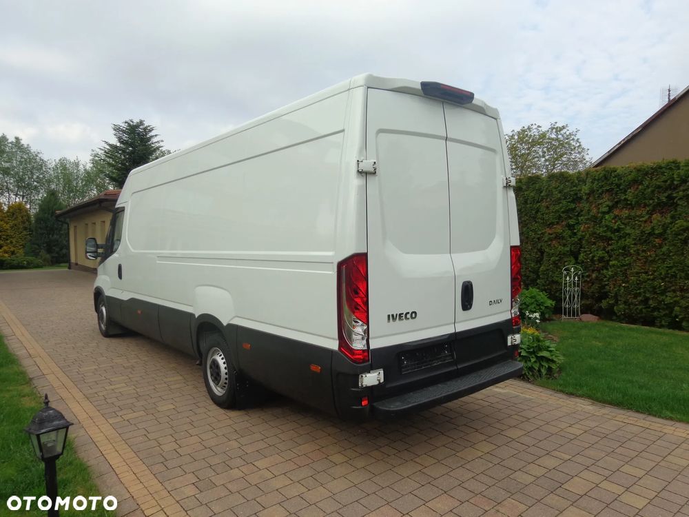 Iveco DAILY 35S14 L4H2 - 4