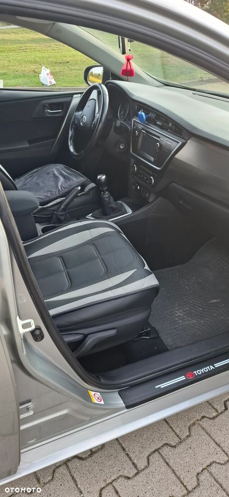 Toyota Auris - 20