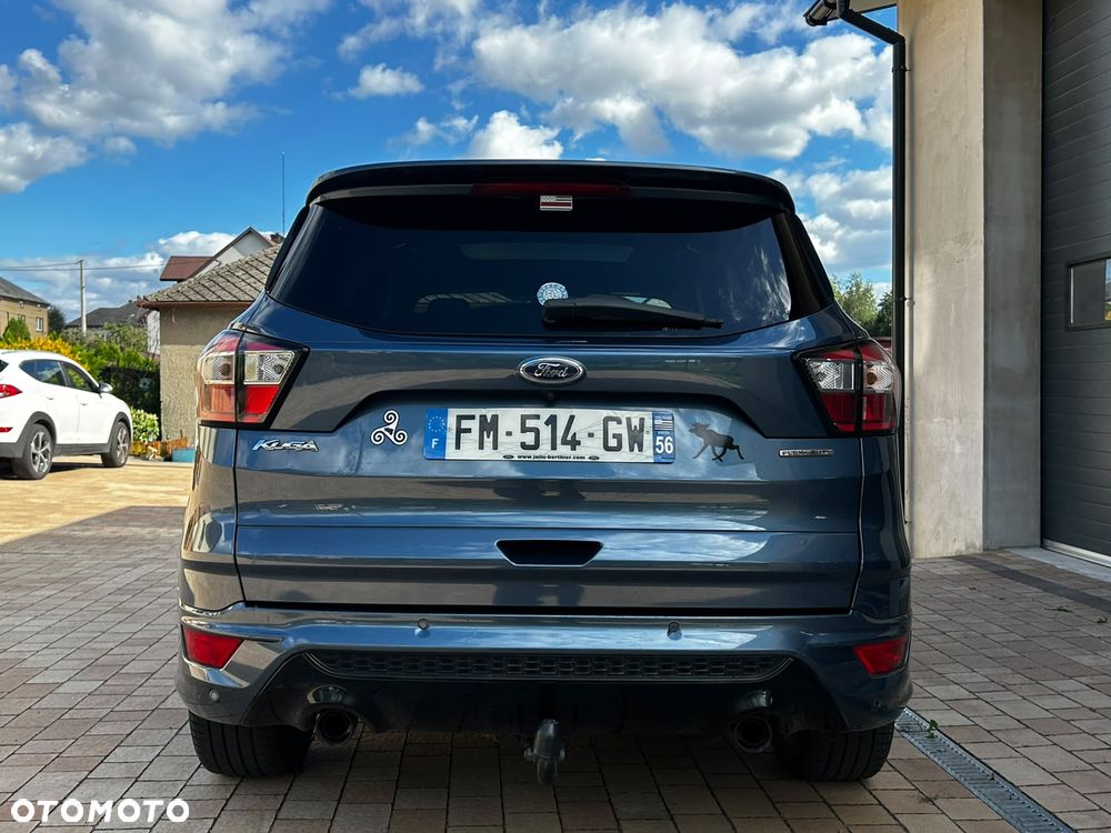 Ford Kuga 1.5 EcoBoost 2x4 ST-Line - 6