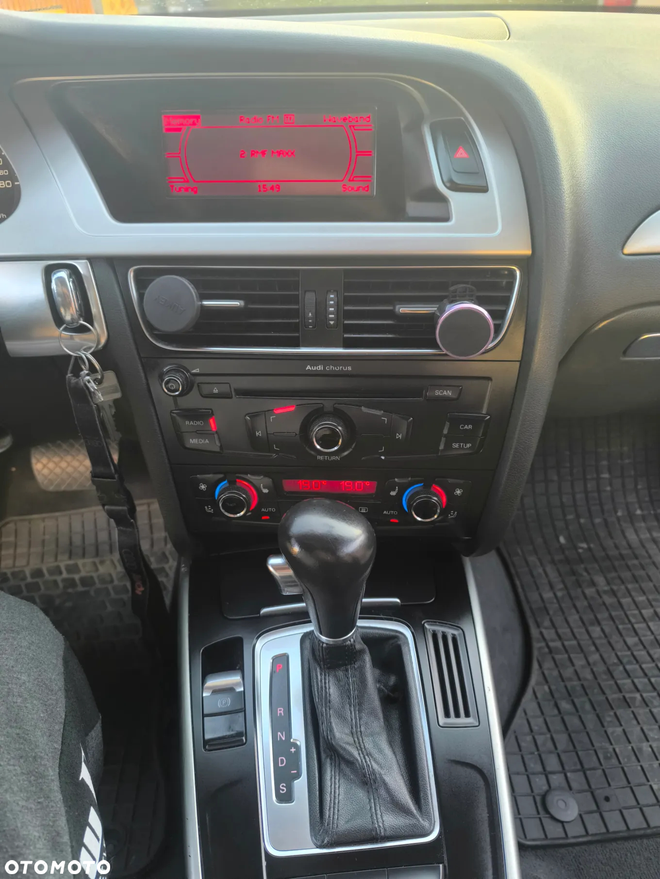 Audi A4 2.0 TDI Multitronic - 12