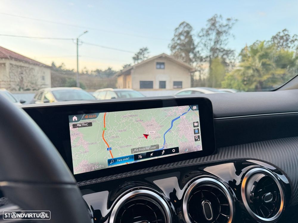 Mercedes-Benz CLA 250 e Shooting Brake Style Plus - 13