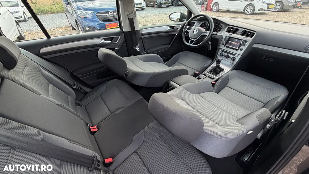 Volkswagen Golf 1.2 TSI BlueMotion Technology Comfortline - 10