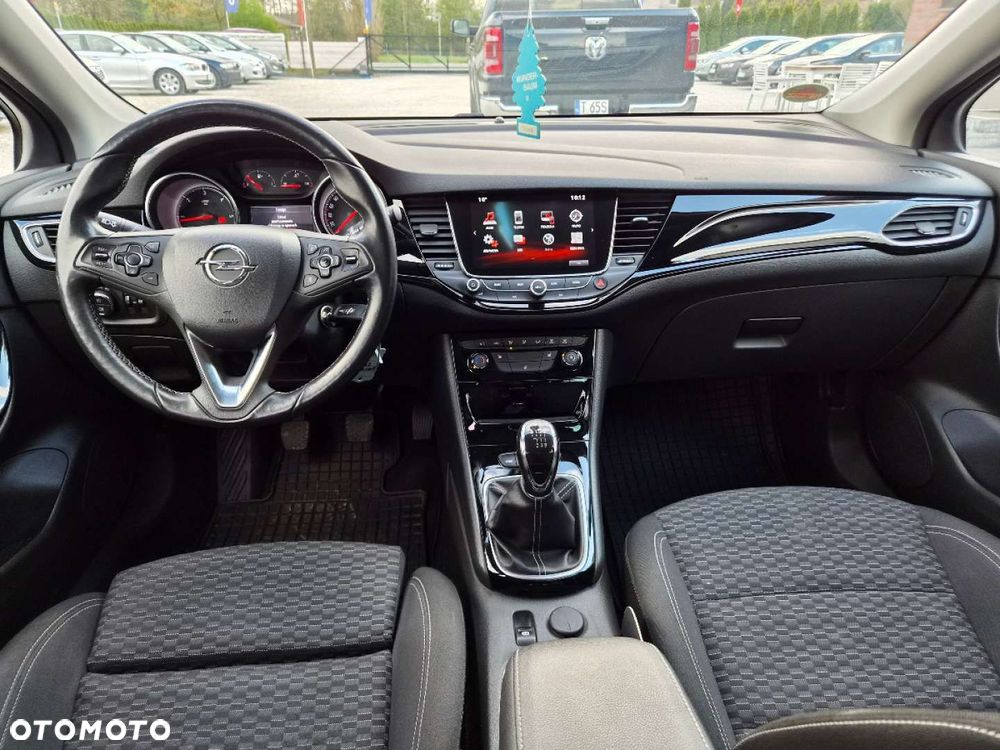 Opel Astra 1.6 CDTI Cosmo - 8