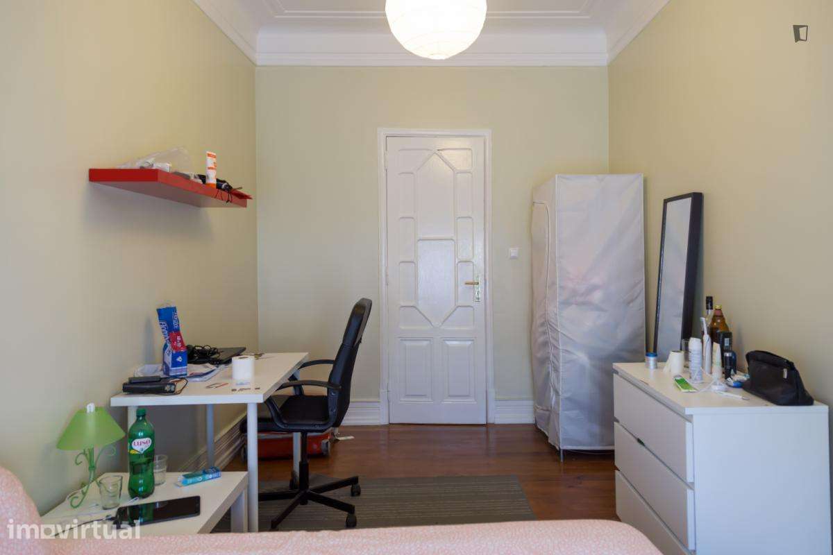 Quarto - localizado em Entrecampos Lisbon - Grande imagem: 5/14