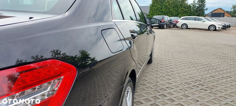 Mercedes-Benz Klasa E - 25