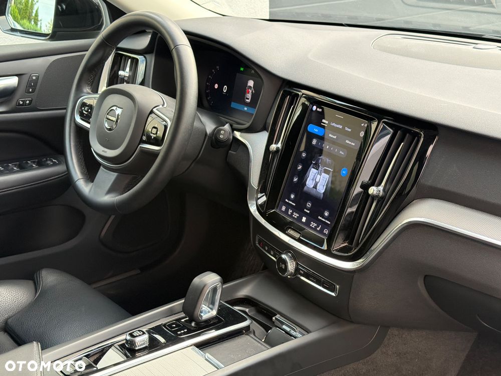 Volvo V60 Cross Country B4 D AWD Geartronic Pro - 8