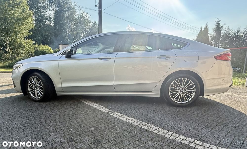 Ford Mondeo 2.0 EcoBlue Titanium - 23