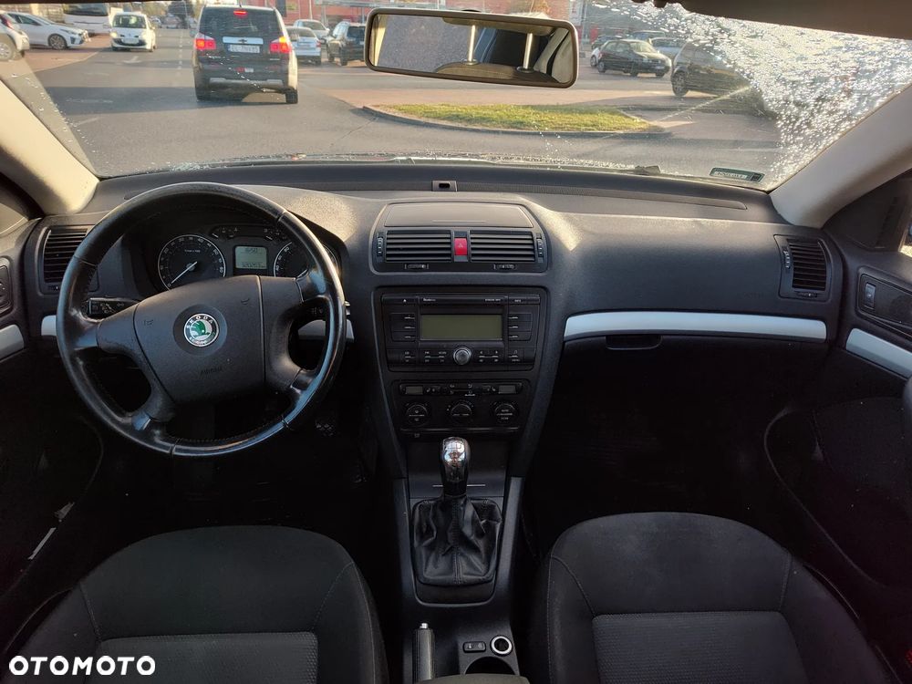 Skoda Octavia 2007 photo 5