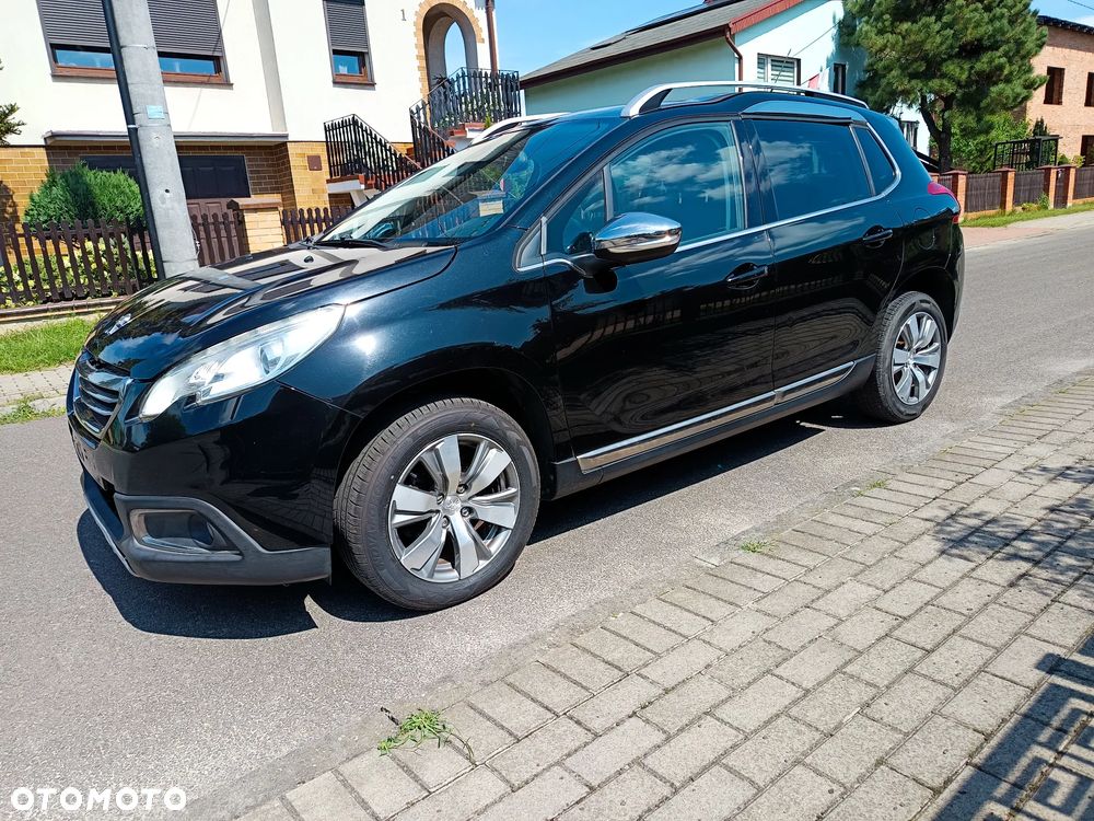 Peugeot 2008 1.6 e-HDi Allure S&S - 3
