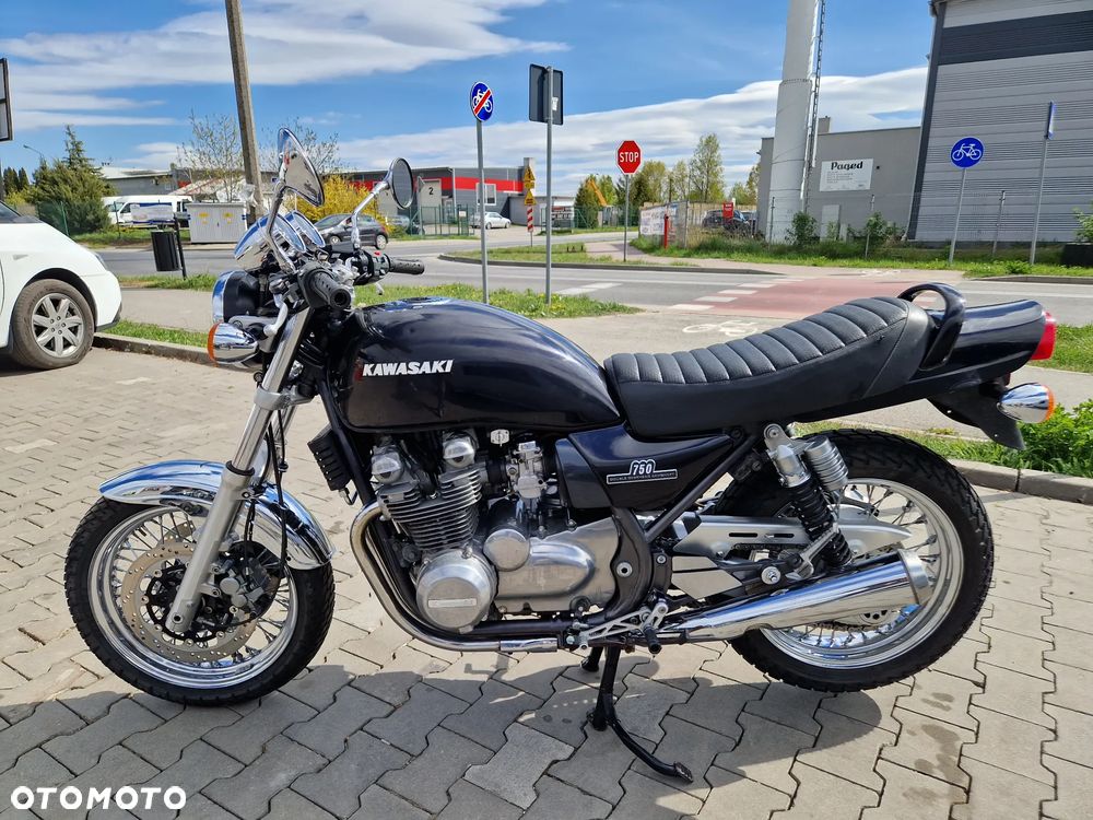 Kawasaki Zephyr - 17