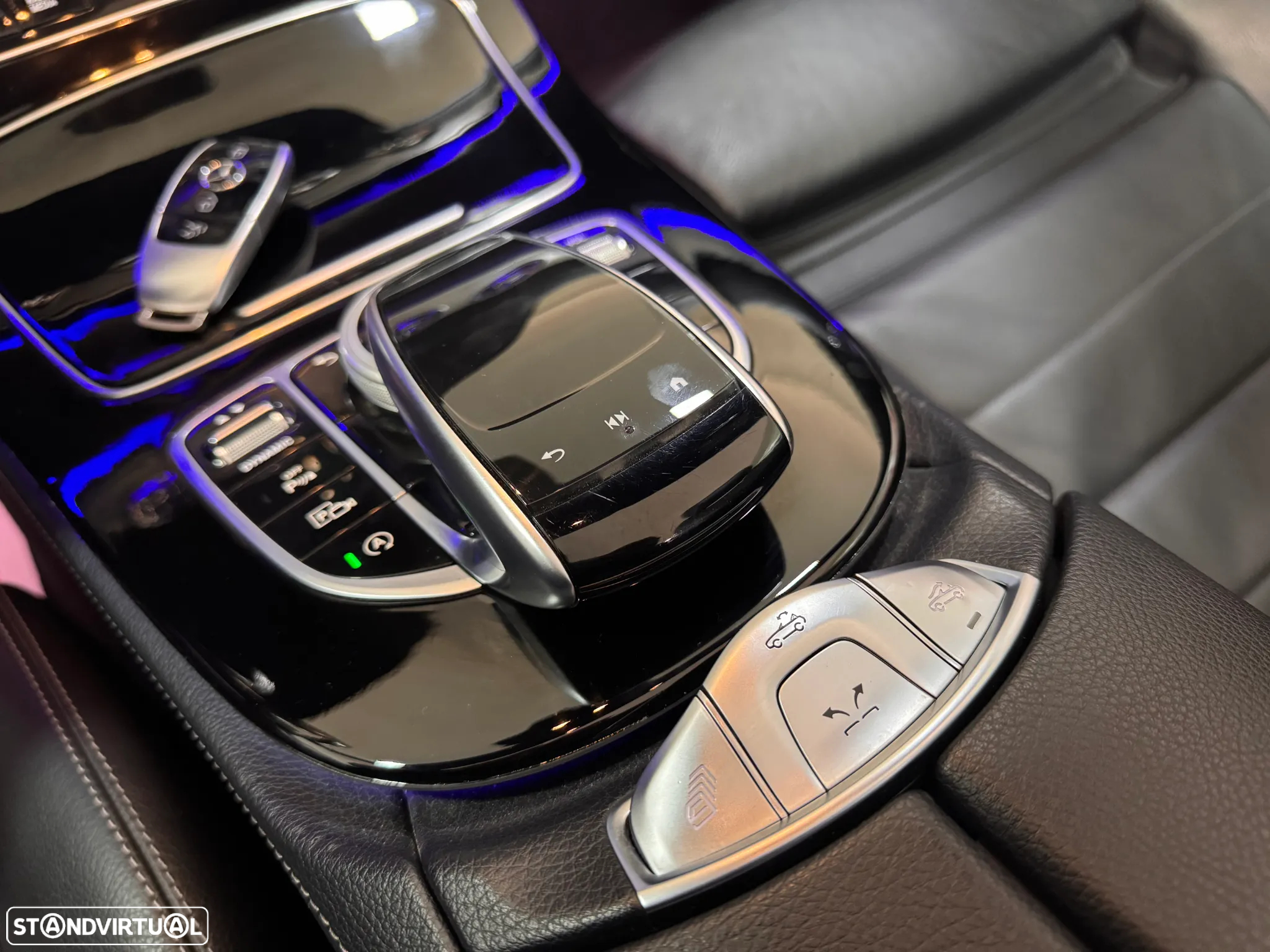 Mercedes-Benz E 220 d AMG Line - 51