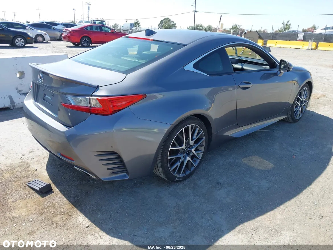 Lexus RC - 7