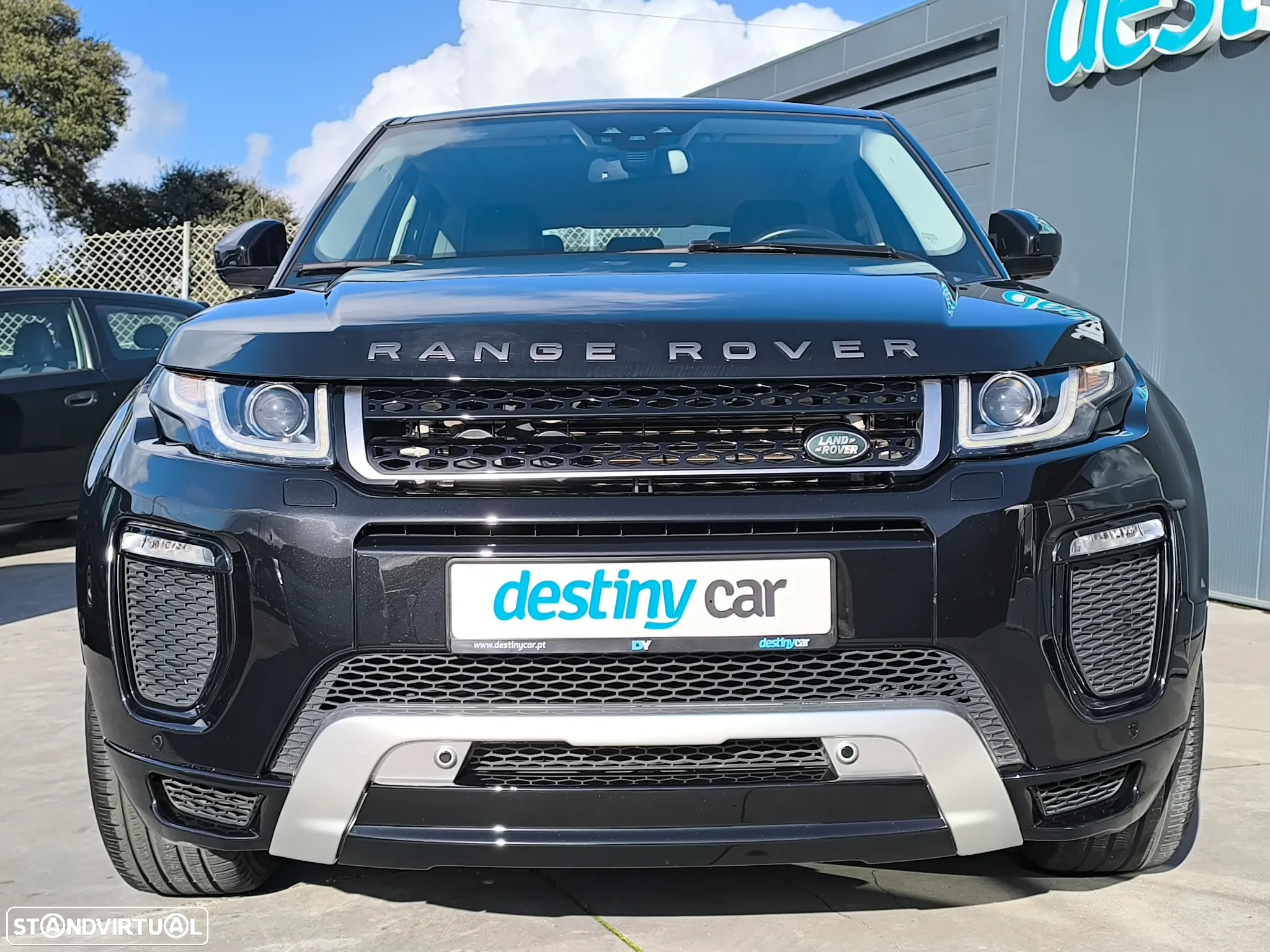 Land Rover Range Rover Evoque 2.0 D150 R-Dynamic S - 2