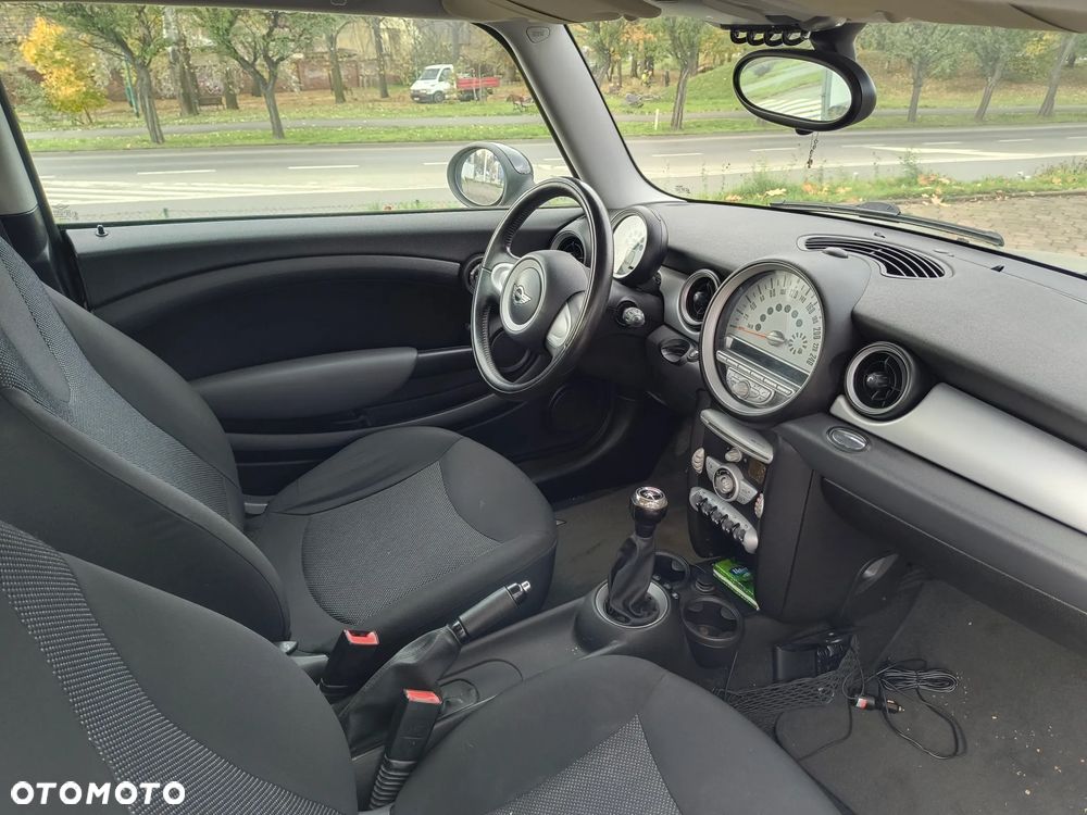 MINI ONE Standard - 7