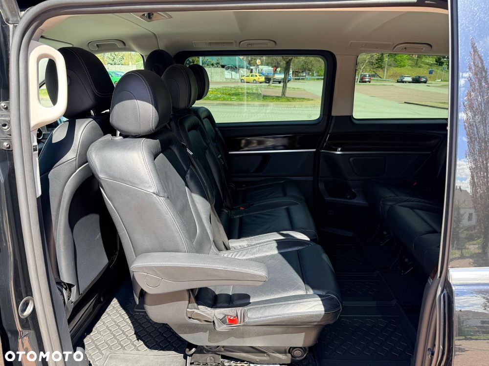 Mercedes-Benz Klasa V 250 (BlueTEC) d lang 7G-TRONIC - 25