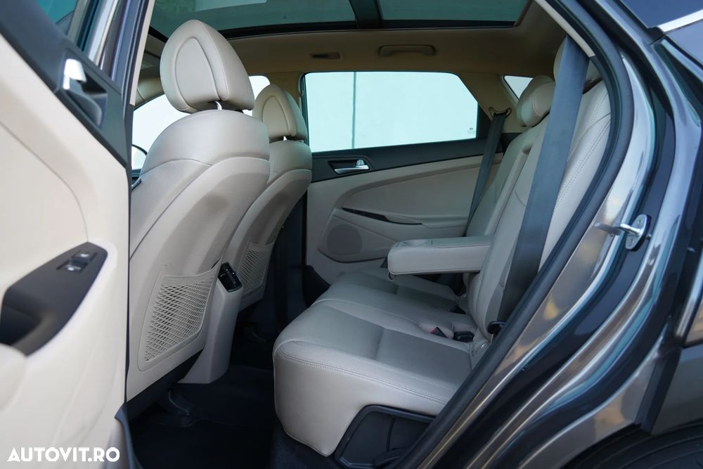 Hyundai Tucson 2.0 CRDI 4WD 6AT Luxury+ - 18