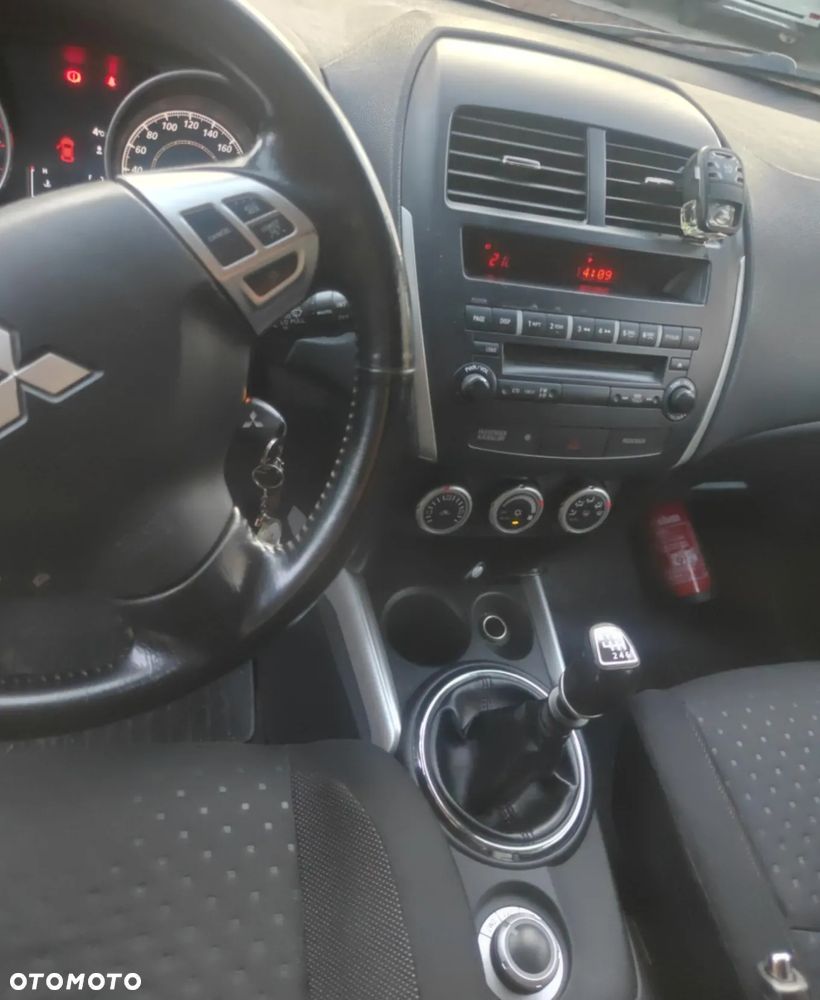 Mitsubishi ASX 1.8 DID Invite 4WD AS&G - 9