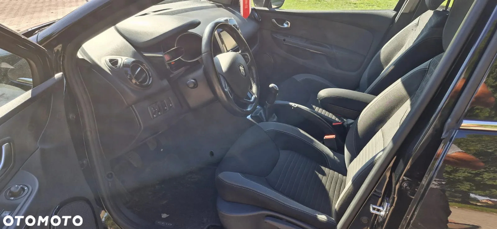 Renault Clio 0.9 Energy TCe Business EU6 - 10