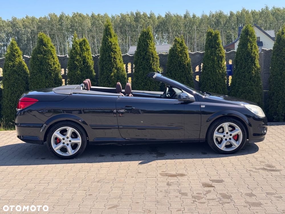 Opel Astra 1.6 Turbo Cosmo - 8
