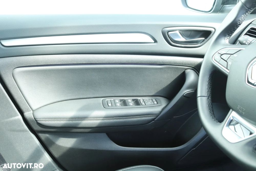 Renault Megane TCe 140 EDC GPF Techno - 23