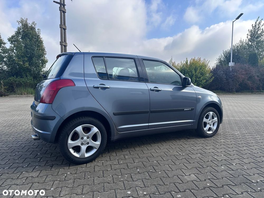 Suzuki Swift 1.3 4x4 Comfort - 4