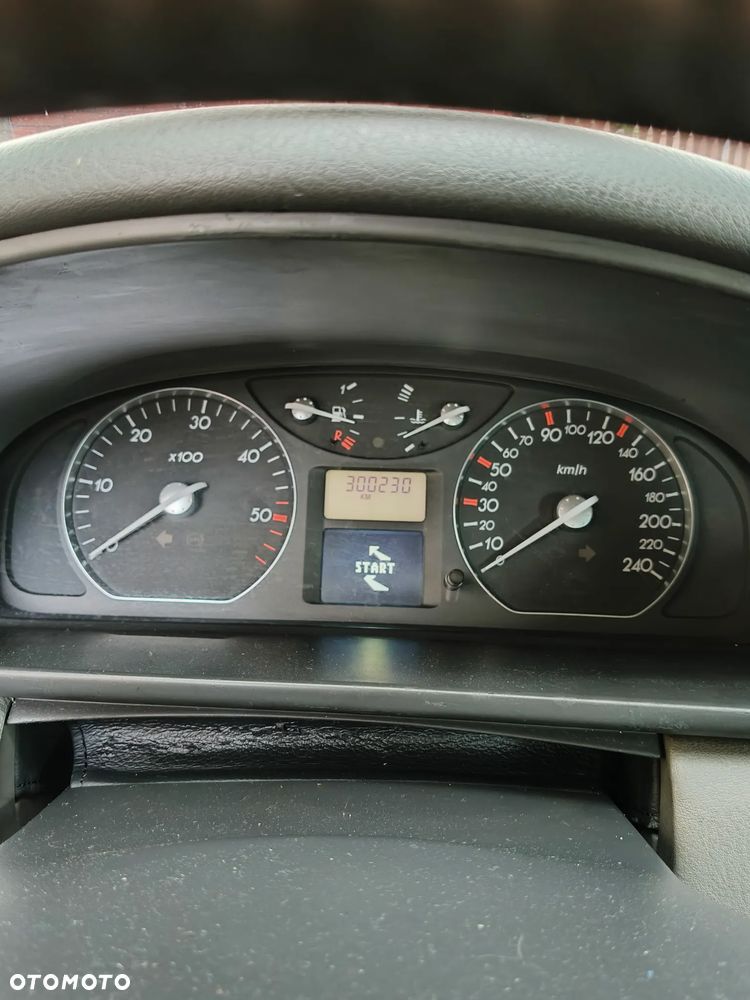 Renault Laguna 1.9 dCi Privilege - 10
