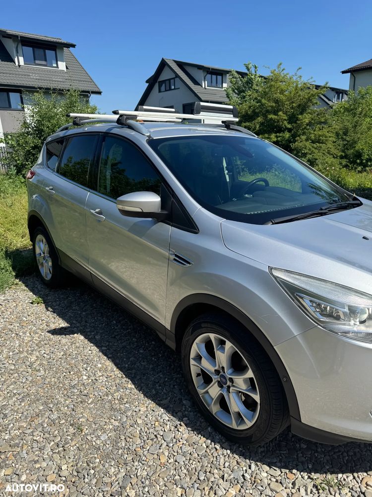 Ford Kuga 2.0 TDCi Powershift 4WD Titanium - 6