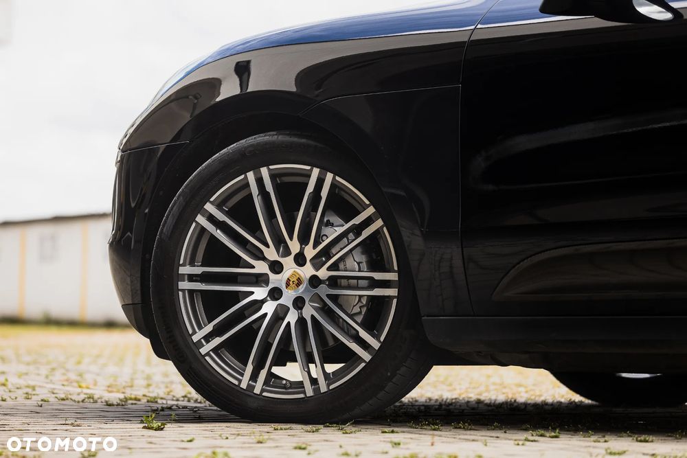 Porsche Macan - 15