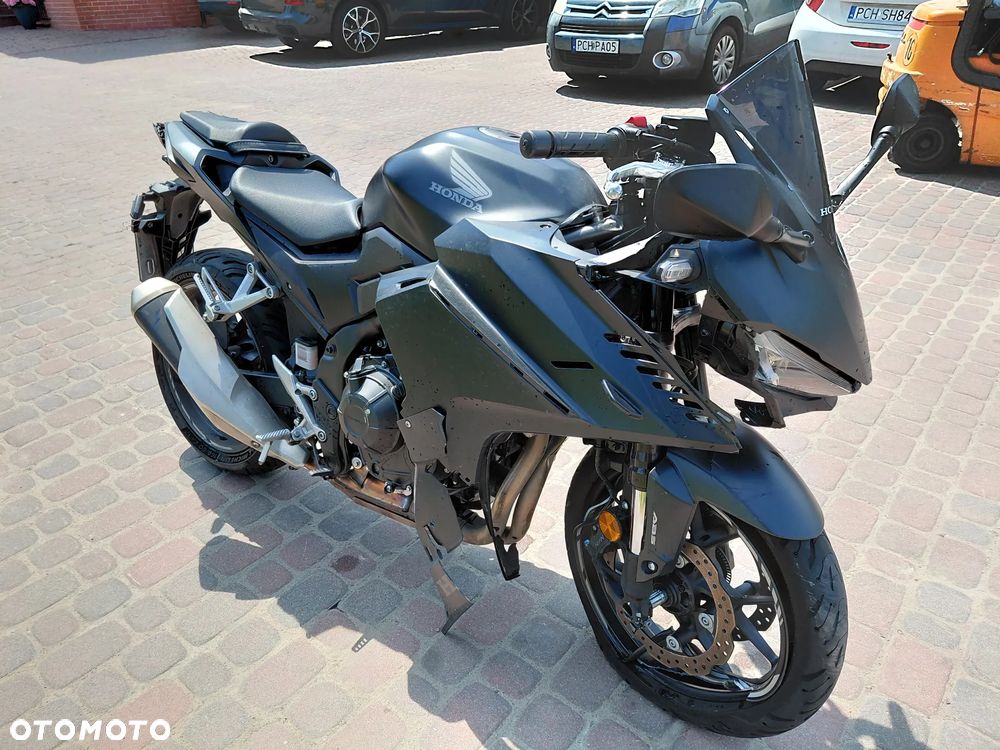 Honda CBR - 9