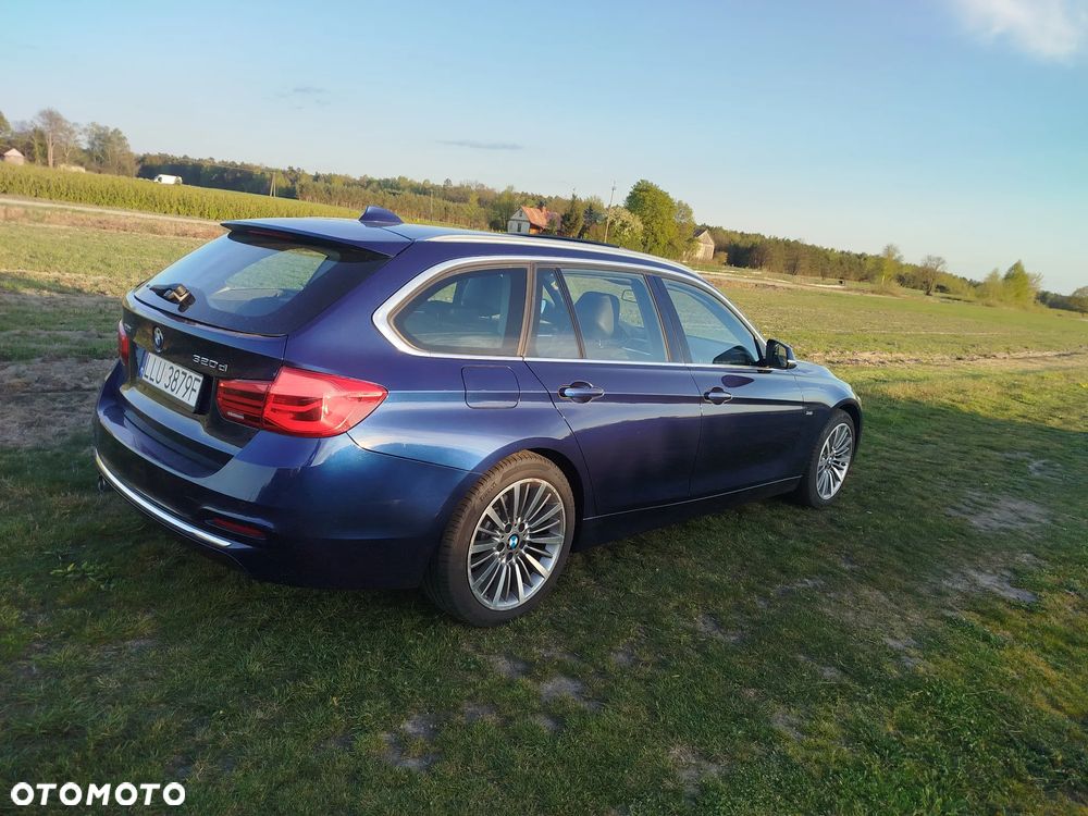 BMW Seria 3 320d Luxury Line - 4