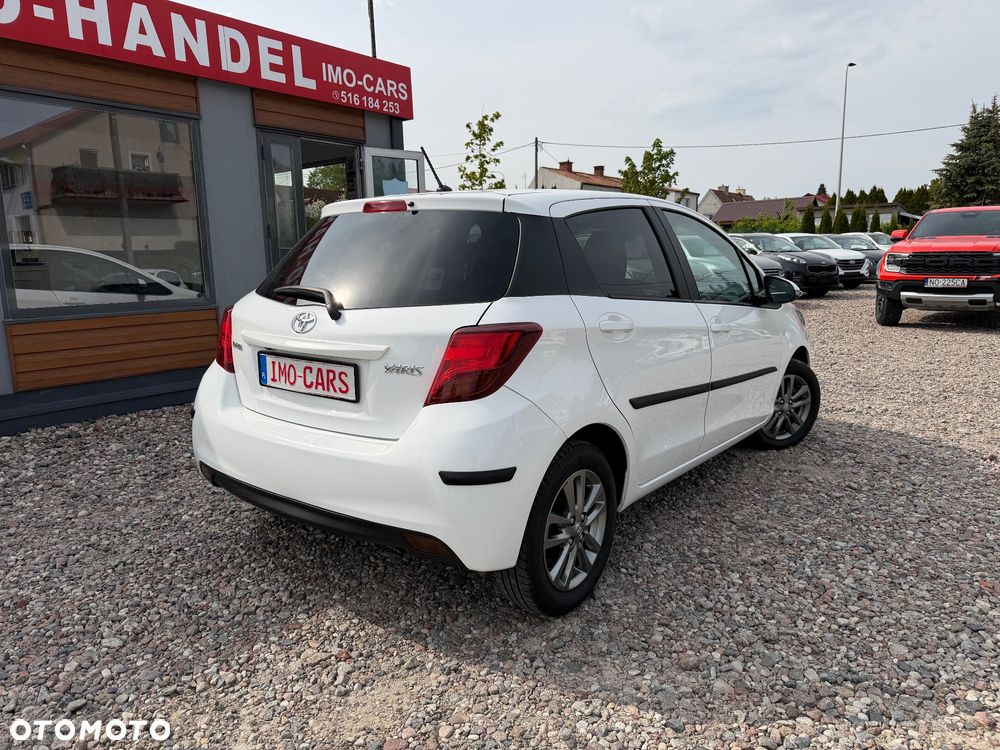 Toyota Yaris - 4