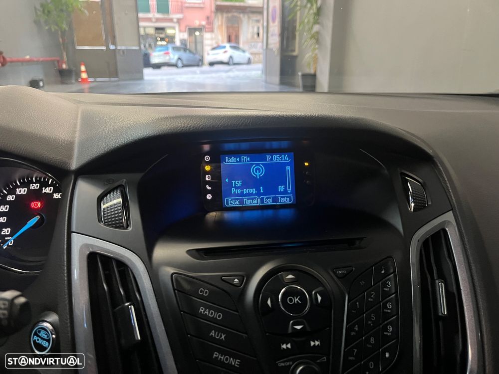 Ford Focus 1.6 TDCi Titanium - 25