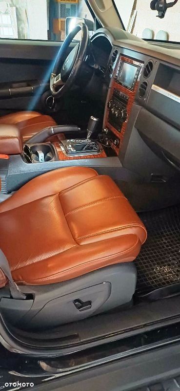 Jeep Commander 5.7 V8 HEMI Automatik Limited - 5