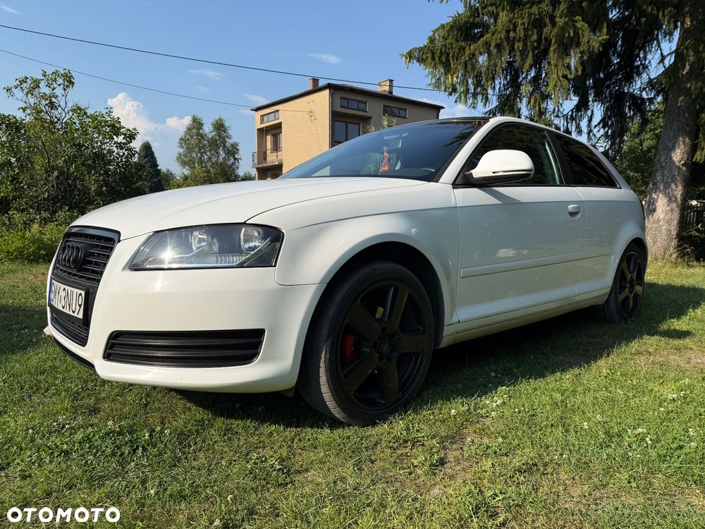 Audi A3 3-drzwiowe 1.6 Ambition - 4
