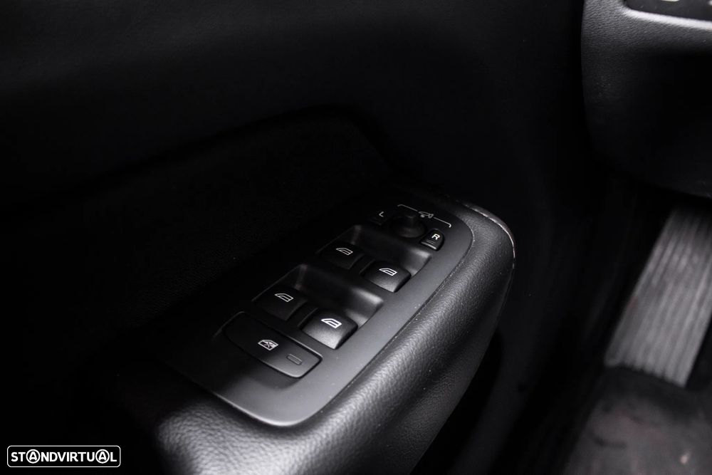 Volvo XC 60 T6 AWD Essential - 19