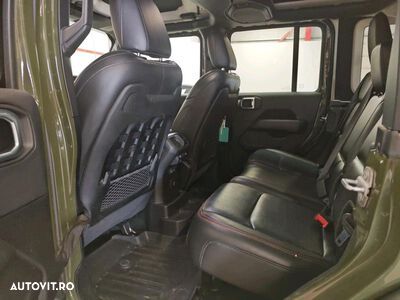 Jeep Wrangler - 6