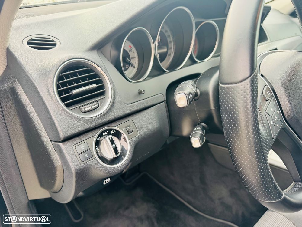 Mercedes-Benz C 220 Station CDI DPF Avantgarde - 18