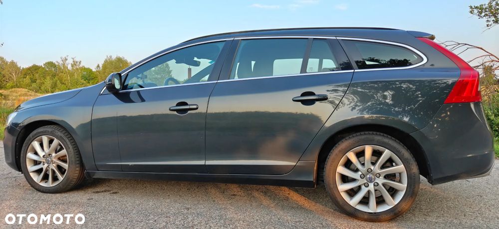 Volvo V60 - 10