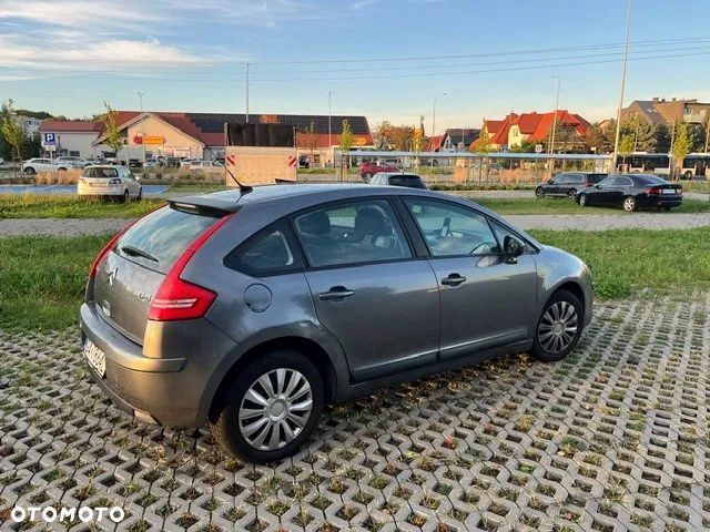 Citroën C4 1.6 VTi Attraction - 3