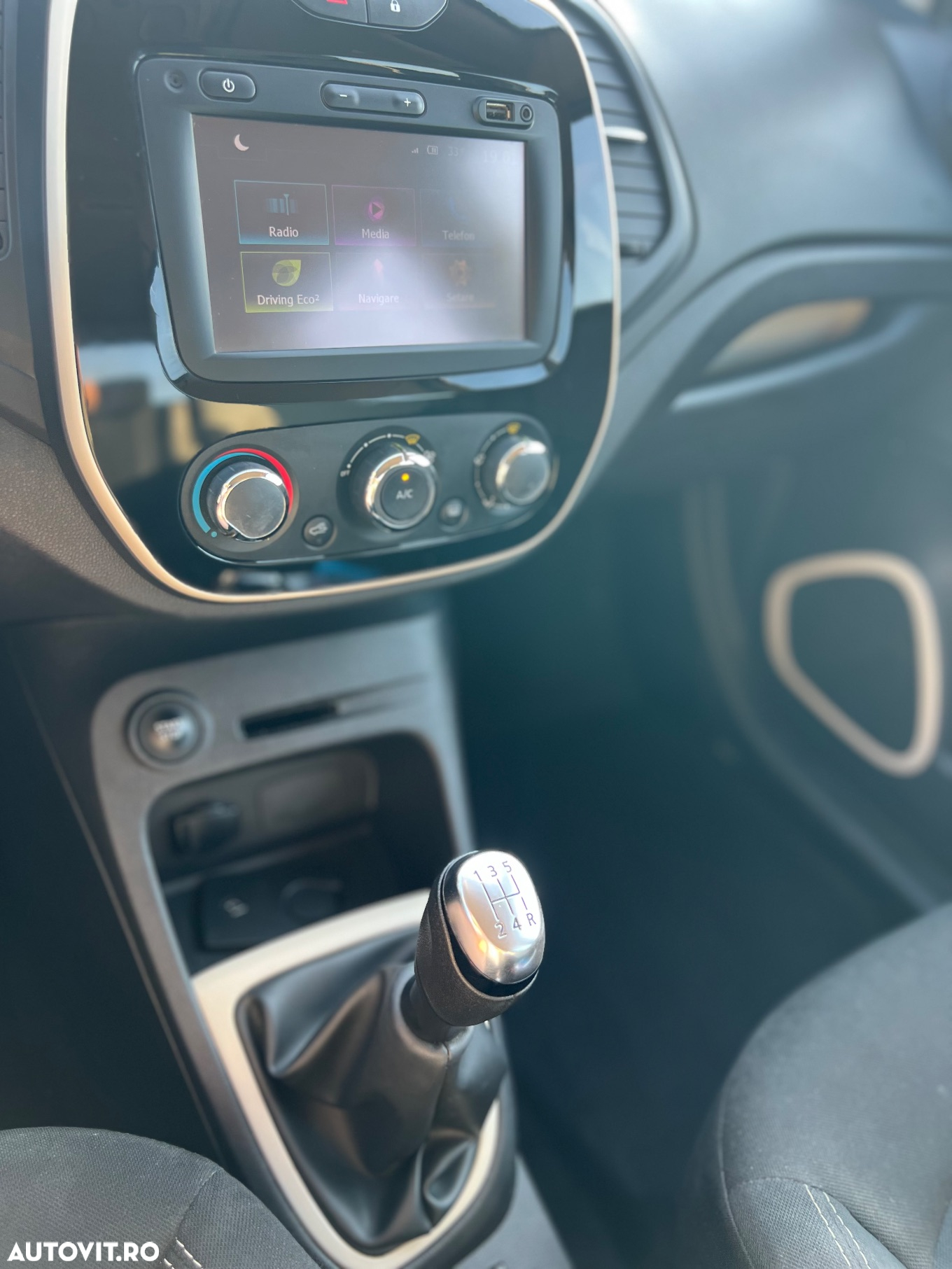 Renault Captur TCe Life Evo - 16