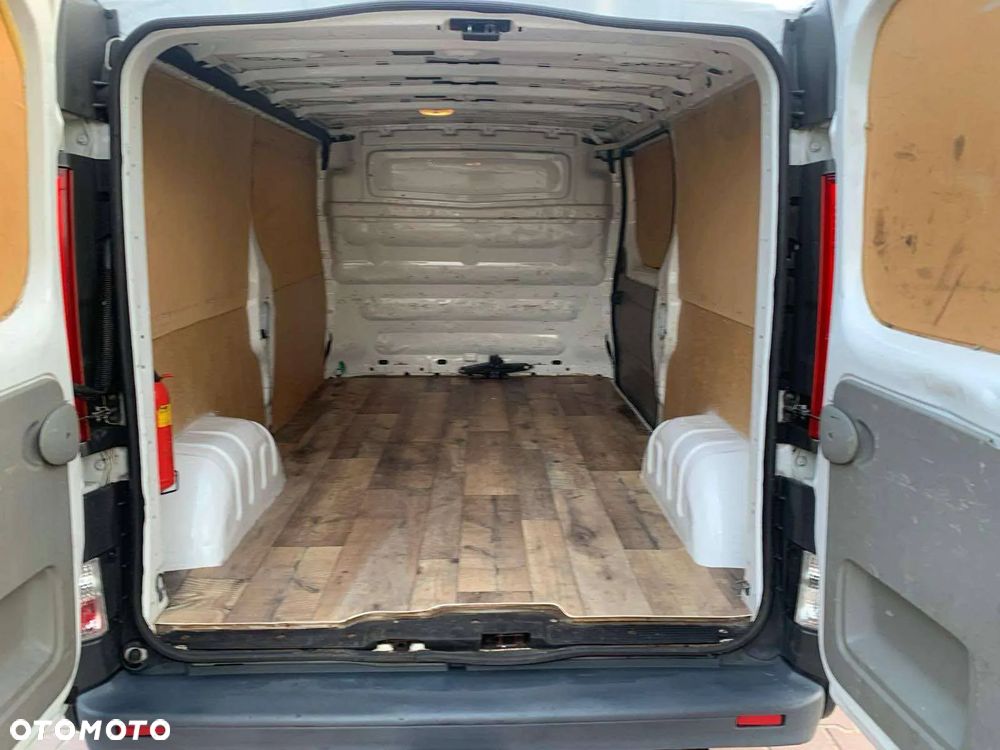 Opel Vivaro - 5