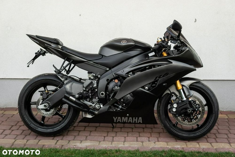 Yamaha R6 - 2
