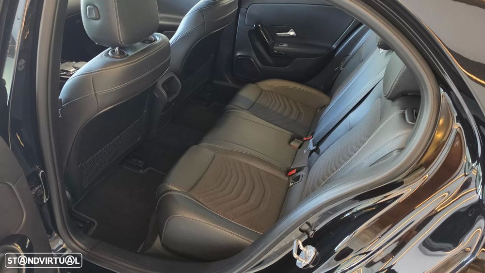 Mercedes-Benz A 180 d Style Plus Aut. - 47