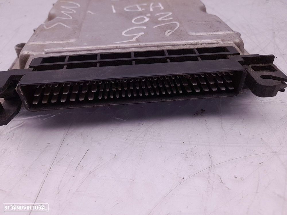 Centralina motor / ECU CITROËN C5 I (DC_) - 2