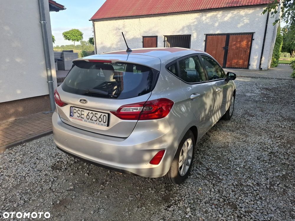 Ford Fiesta - 8