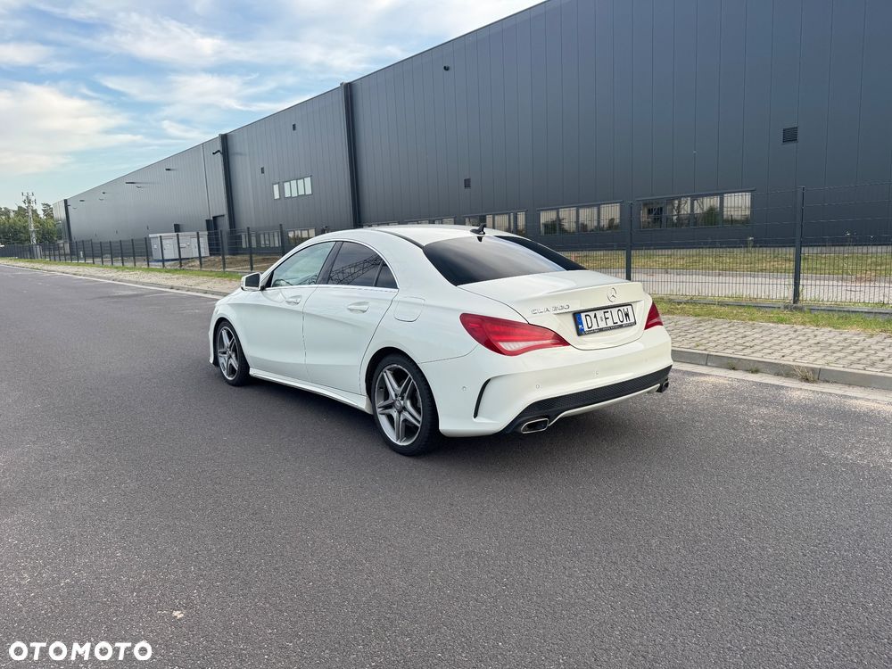 Mercedes-Benz CLA 200 7G-DCT AMG Line - 7