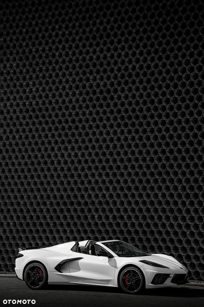 Chevrolet Corvette - 4