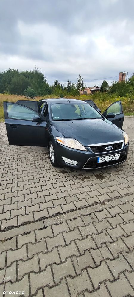 Ford Mondeo 1.8 TDCi Ambiente - 3