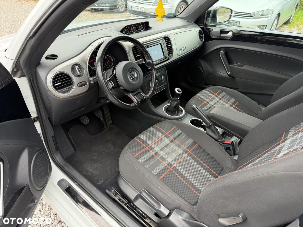Volkswagen Beetle 2015